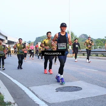 Runner Photo 6268775