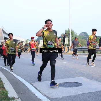 Runner Photo 6268829