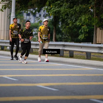 Runner Photo 6268845