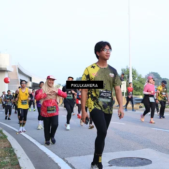Runner Photo 6268863
