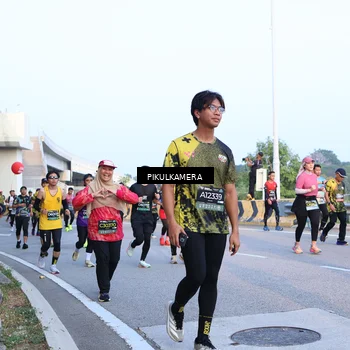 Runner Photo 6268870