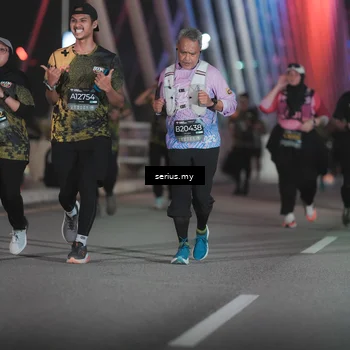 Runner Photo 6269125