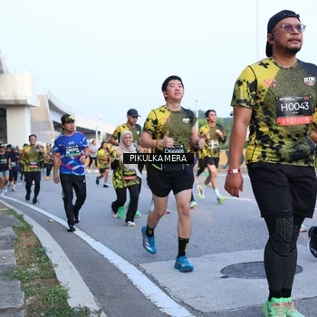 Runner Photo 6269242