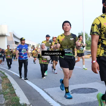 Runner Photo 6269249