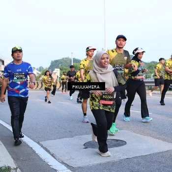 Runner Photo 6269295