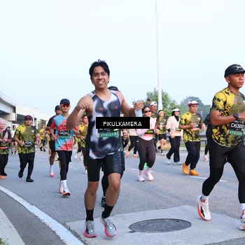 Runner Photo 6269427