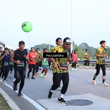 Runner Photo 6269513