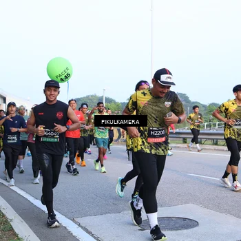 Runner Photo 6269516