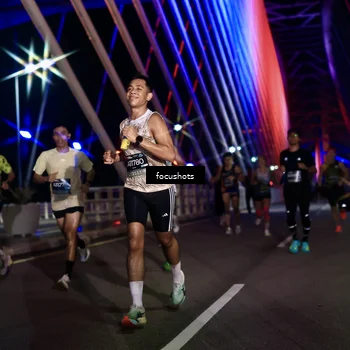 Runner Photo 6269744