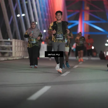 Runner Photo 6269911