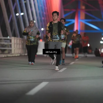 Runner Photo 6269928