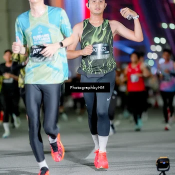 Runner Photo 6269979