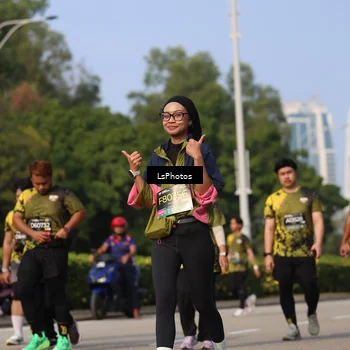 Runner Photo 6269995