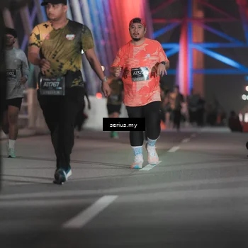 Runner Photo 6270056