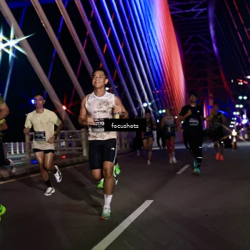 Runner Photo 6270063