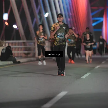 Runner Photo 6270106