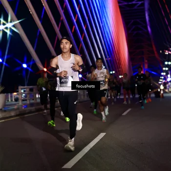 Runner Photo 6270330