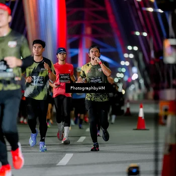 Runner Photo 6270427