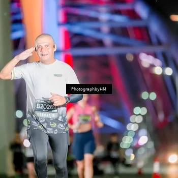 Runner Photo 6270865