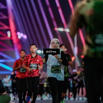 Runner Photo 6270881