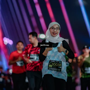 Runner Photo 6270999