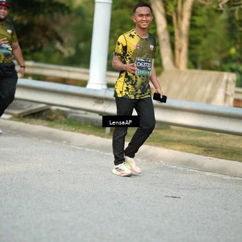 Runner Photo 6271137