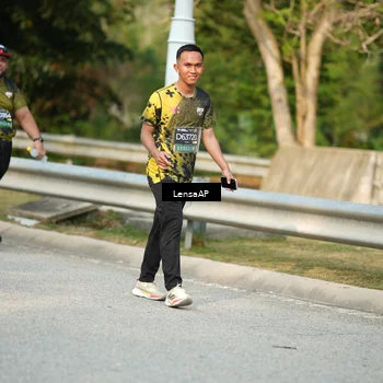 Runner Photo 6271147
