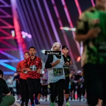 Runner Photo 6271181