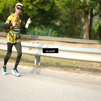 Runner Photo 6271205