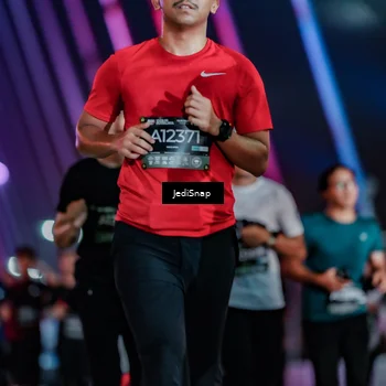 Runner Photo 6271245