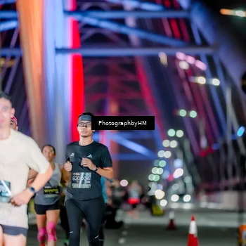 Runner Photo 6271256