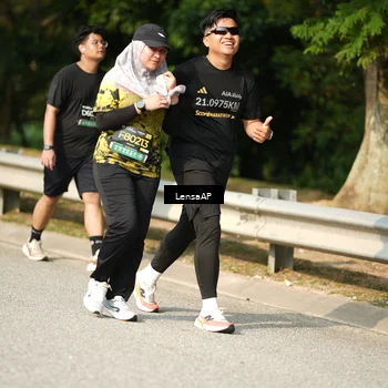 Runner Photo 6271267