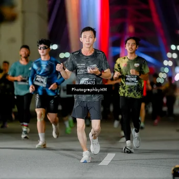 Runner Photo 6271378