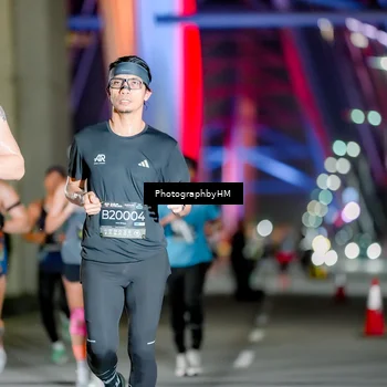 Runner Photo 6271430