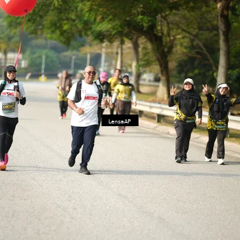 Runner Photo 6271454