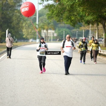 Runner Photo 6271486