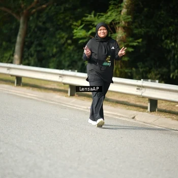 Runner Photo 6271526