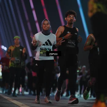 Runner Photo 6271662