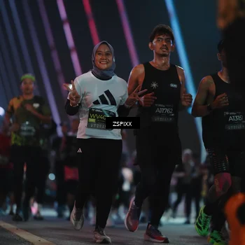 Runner Photo 6271732