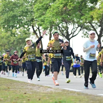Runner Photo 6271767