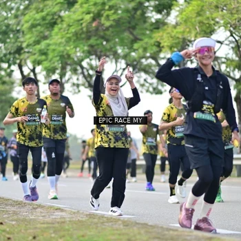 Runner Photo 6272036