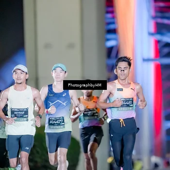 Runner Photo 6272038