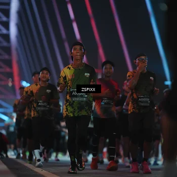 Runner Photo 6272070