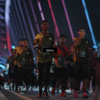 Runner Photo 6272077