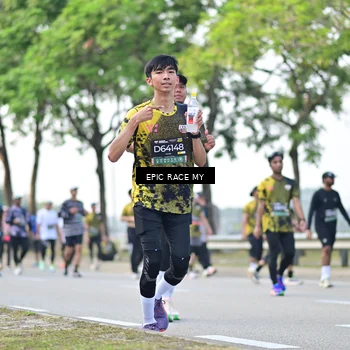 Runner Photo 6272124