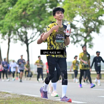 Runner Photo 6272126