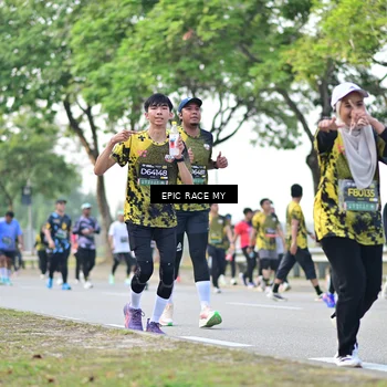 Runner Photo 6272180