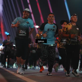 Runner Photo 6272313