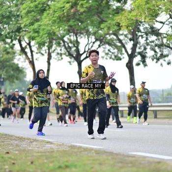 Runner Photo 6272480
