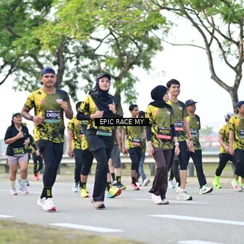 Runner Photo 6272536